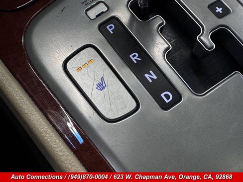 Used 2012 Hyundai Genesis 3.8 w/ Premium Pkg RWD image 14