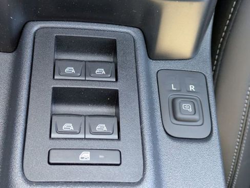 New 2025 Ford Bronco Outer Banks image 24