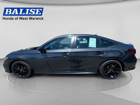Used 2025 Honda Civic Sport image 2