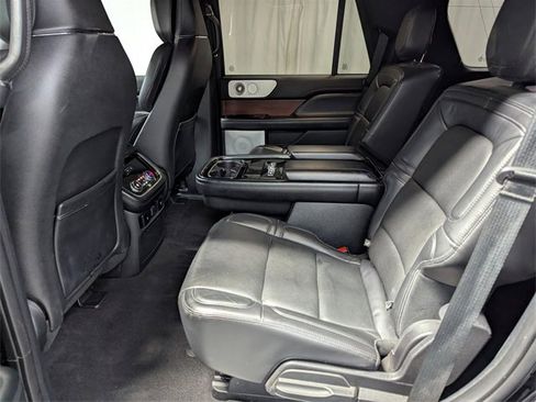 Used 2020 Lincoln Navigator Reserve w/ Equipment Group 208A Reserve image 12