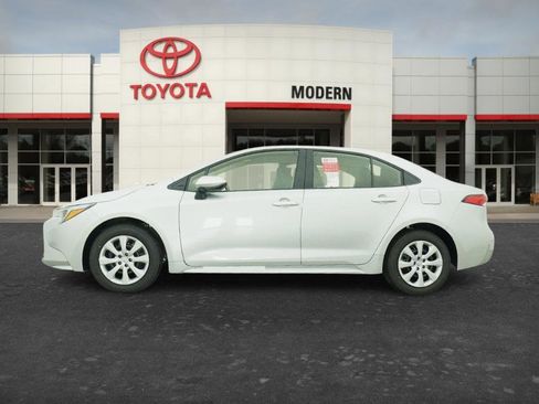 New 2026 Toyota Corolla LE FWD image 21