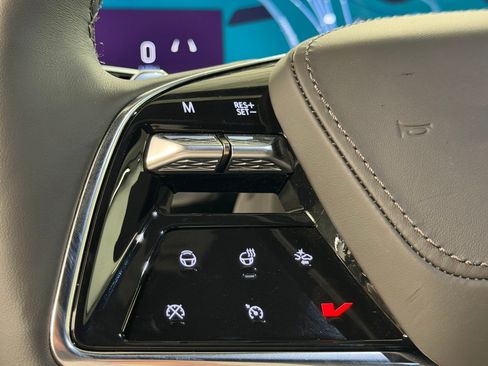 New 2026 Cadillac Escalade V w/ LPO, Floor Liner Package AWD/4WD image 15