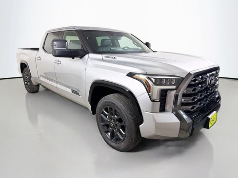 New 2026 Toyota Tundra Platinum AWD/4WD image 3