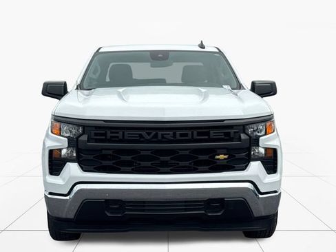 Used 2025 Chevrolet Silverado 1500 W/T w/ WT Value Package AWD/4WD image 9