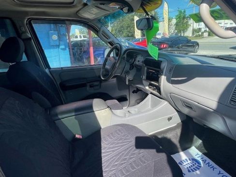 Used 2003 Ford Explorer Sport Trac XLS image 10