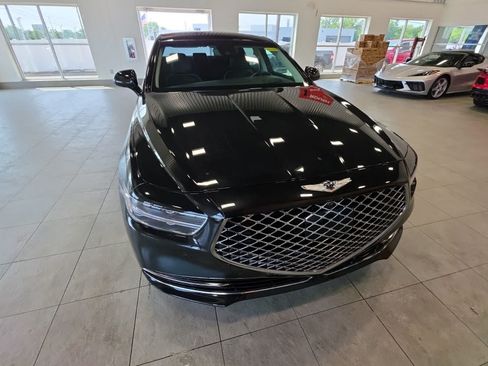 Used 2021 Genesis G90 5.0 Ultimate RWD image 5