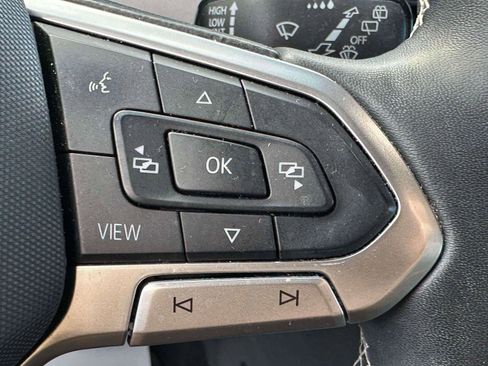 Certified 2022 Volkswagen Atlas Cross Sport SE image 20