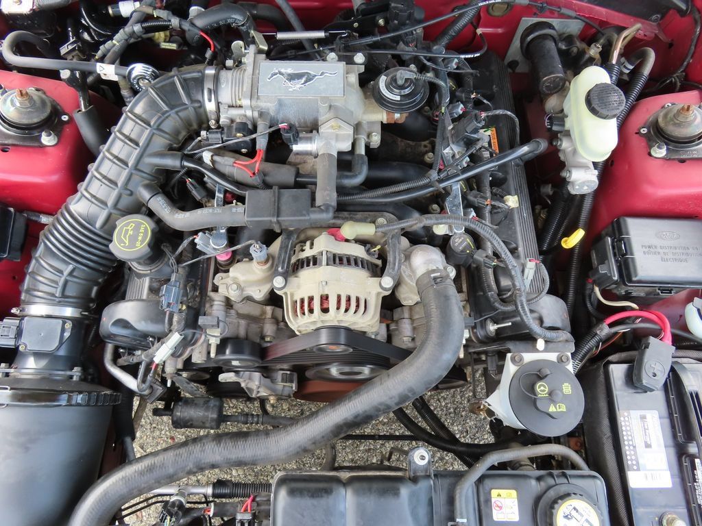 Used 2004 Ford Mustang GT RWD image 14