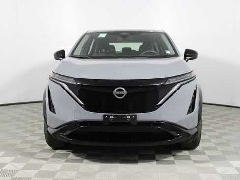 Used 2024 Nissan Ariya FWD image 2