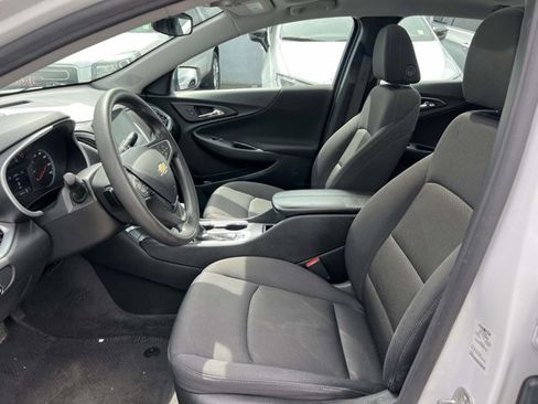 Used 2023 Chevrolet Malibu LT FWD image 15