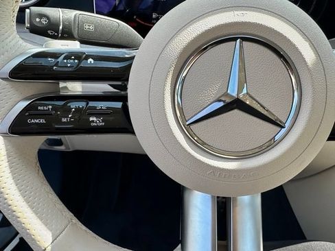 Used 2023 Mercedes-Benz E 450 4MATIC Cabriolet image 24