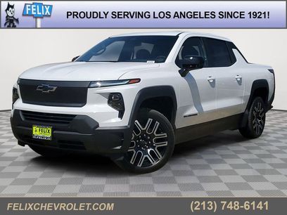 New 2026 Chevrolet Silverado EV W/T w/ LPO, Custom Package