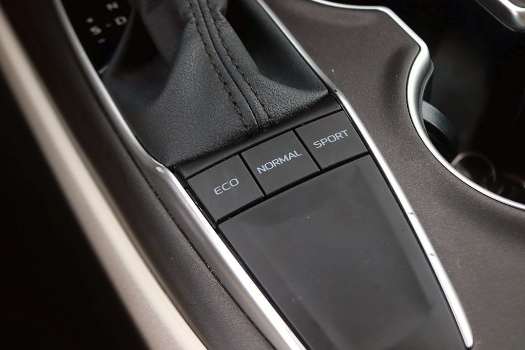 Used 2023 Toyota Camry LE FWD image 20