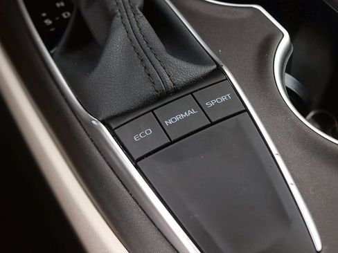Used 2023 Toyota Camry LE FWD image 20