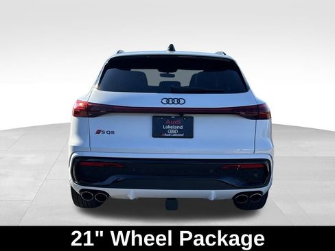Used 2025 Audi SQ5 Premium Plus w/ Premium Plus Package image 5
