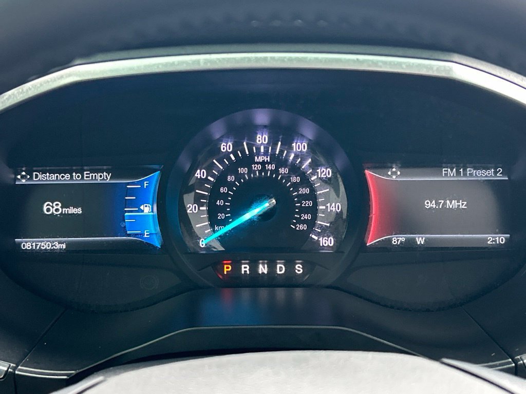 Used 2018 Ford Edge Titanium w/ Equipment Group 302A AWD/4WD image 22