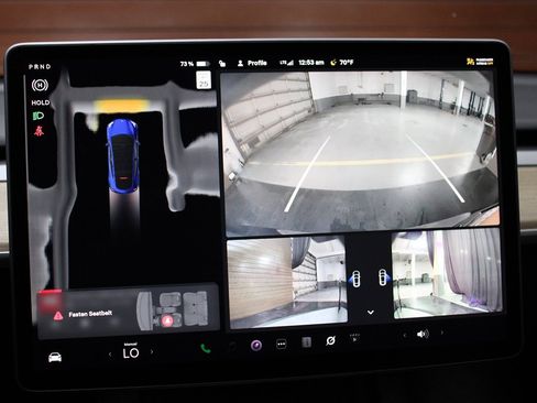 Used 2023 Tesla Model Y Long Range image 17