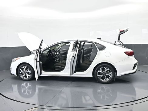 Used 2021 Kia Forte LXS image 60