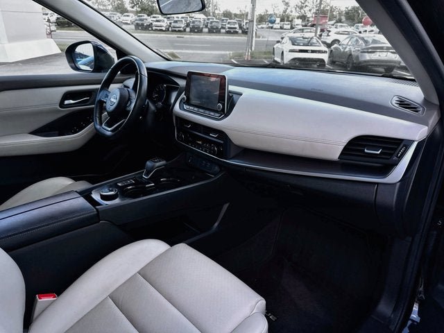 Used 2024 Nissan Rogue SV w/ SV Premium Package AWD/4WD image 25