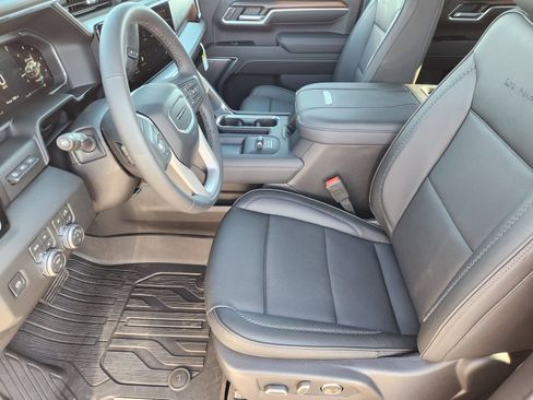 New 2026 GMC Sierra 2500 Denali w/ Denali Reserve Package image 16