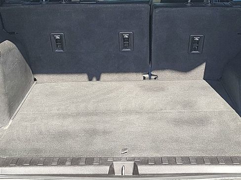 Used 2018 Chevrolet Equinox Premier AWD/4WD image 33