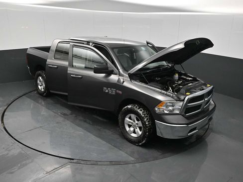 Used 2021 RAM 1500 Classic SLT image 26