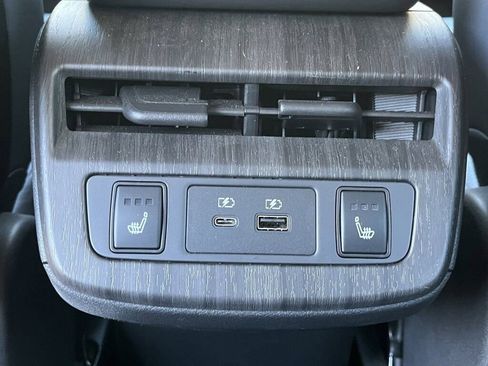 Certified 2024 Nissan Ariya AWD image 21