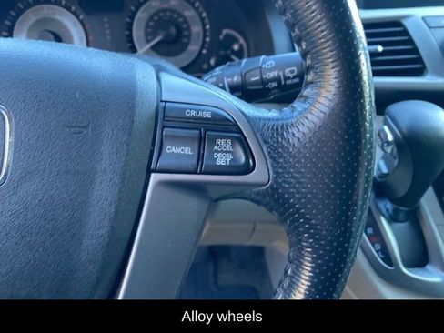 Used 2016 Honda Odyssey EX-L image 18