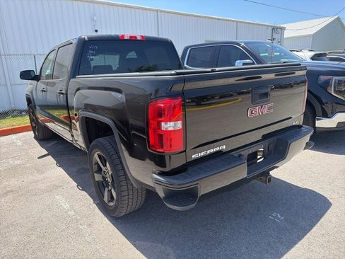 Used 2017 GMC Sierra 1500 SLE w/ SLE Value Package image 6