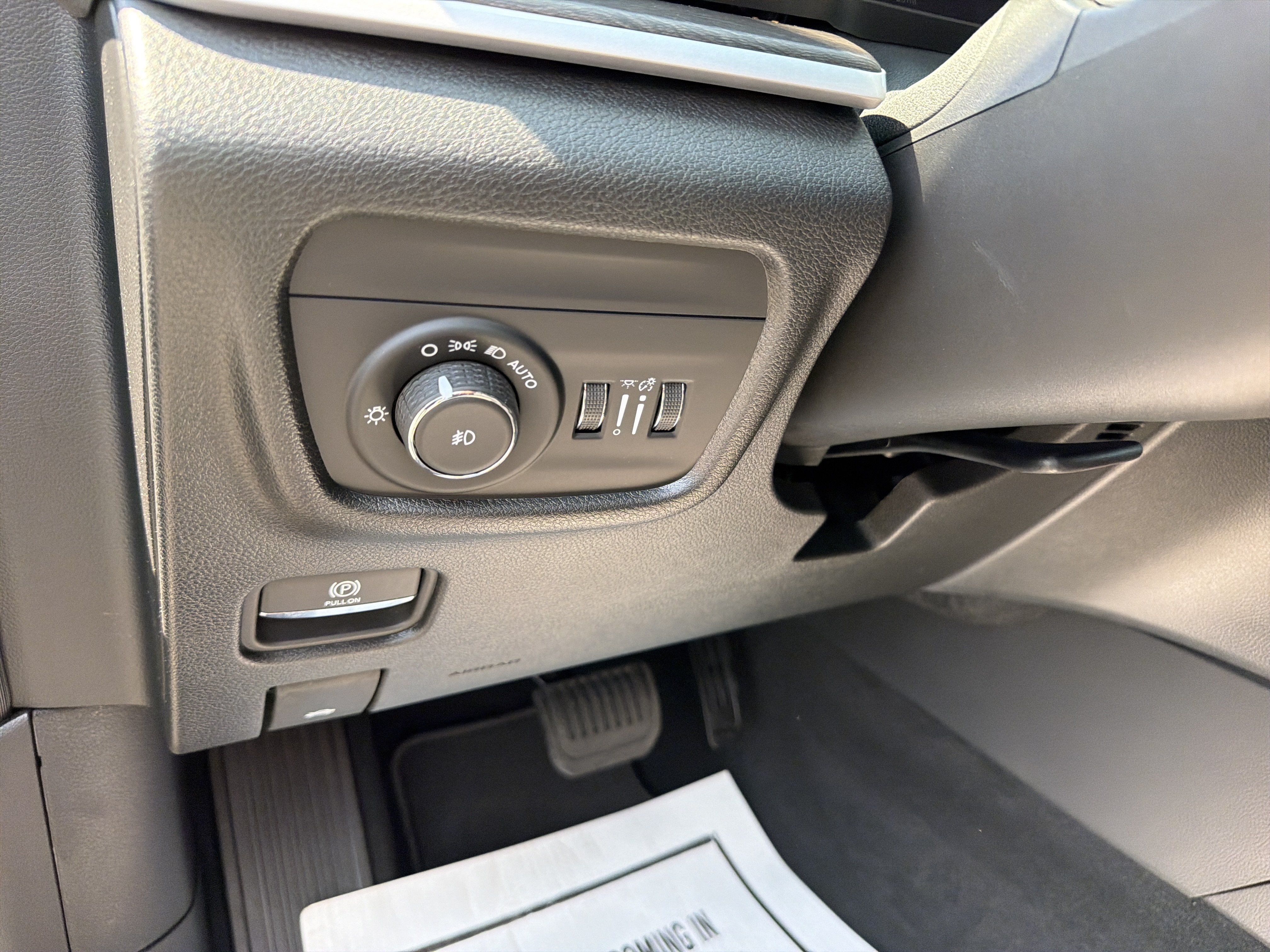 New 2026 Jeep Grand Cherokee Limited AWD/4WD image 18