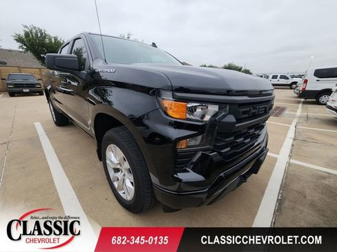Used 2024 Chevrolet Silverado 1500 Custom AWD/4WD image 1