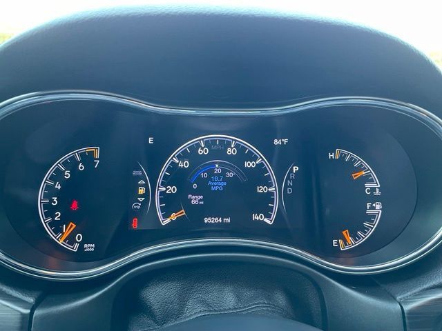 Used 2020 Jeep Grand Cherokee Altitude AWD/4WD image 16
