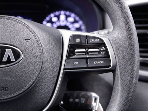 Used 2020 Kia Sorento LX image 27