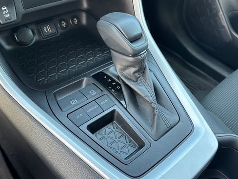 Used 2024 Toyota RAV4 LE image 14