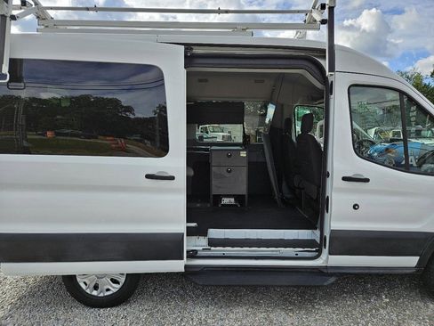 Used 2019 Ford Transit 150 XLT RWD image 21