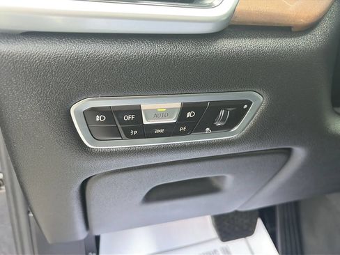 Used 2019 BMW X5 xDrive40i w/ Premium Package 2 AWD/4WD image 12