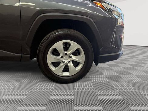Used 2025 Toyota RAV4 LE AWD/4WD image 11