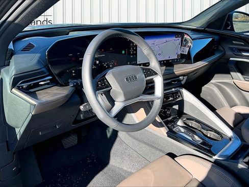 New 2025 Audi Q5 Premium Plus image 7