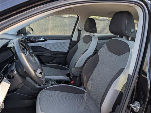 Certified 2023 Volkswagen Taos S w/ Driver Assistance Package image 22