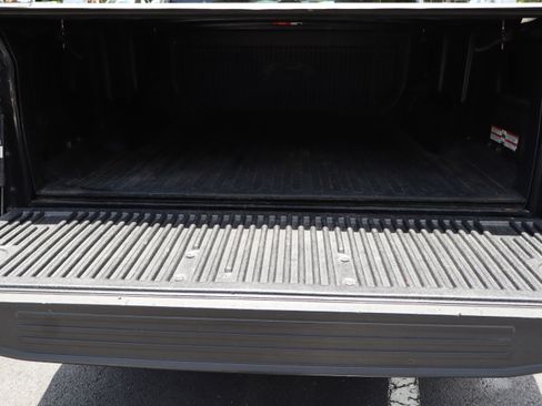 Used 2018 Ford F150 XLT w/ Equipment Group 302A Luxury AWD/4WD image 48