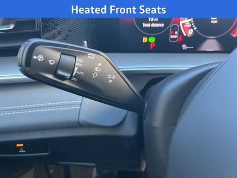 New 2026 Volkswagen Tiguan SE R-Line image 13