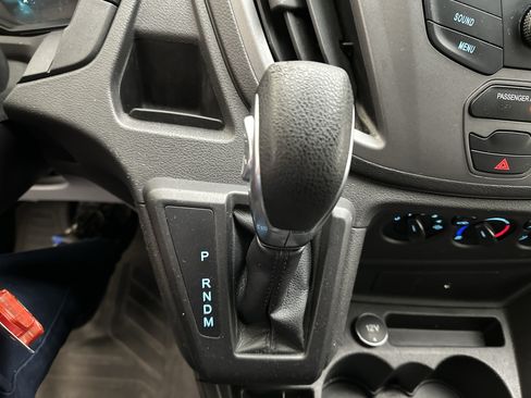 Used 2015 Ford Transit 150 130 Low Roof RWD image 30