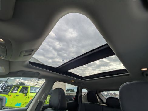 Used 2022 Nissan Murano SL w/ SL Moonroof Package image 21