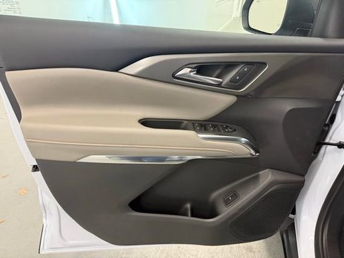New 2026 Chevrolet Traverse LT image 14
