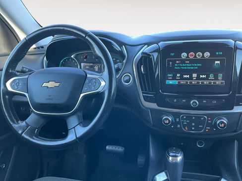 Used 2019 Chevrolet Traverse LT FWD image 10