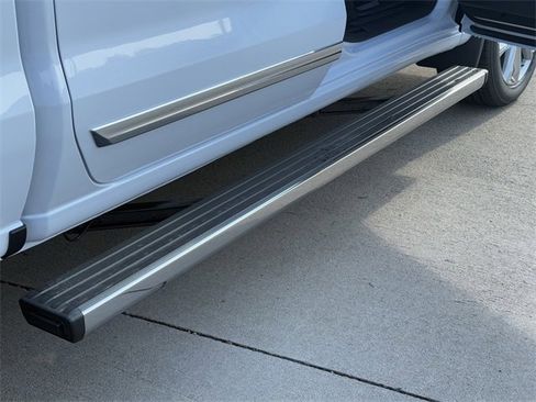 New 2026 Chevrolet Silverado 1500 High Country w/ High Country Premium Package image 10