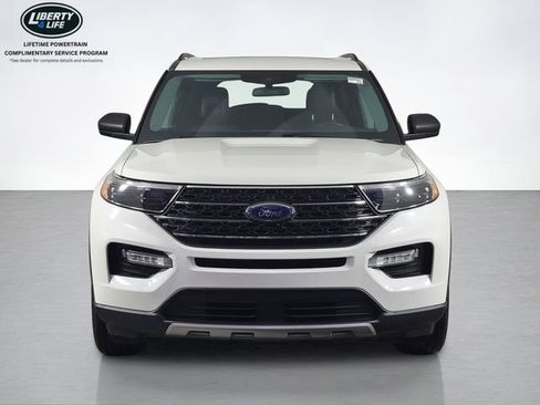 Certified 2023 Ford Explorer XLT w/ Equipment Group 202A AWD/4WD image 9