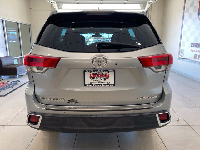 Used 2018 Toyota Highlander Limited w/ Protection Package #3 AWD/4WD image 6