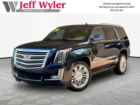 Used 2020 Cadillac Escalade Platinum AWD/4WD image 1