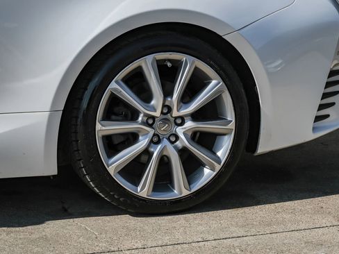 Used 2016 Lexus RC 350 w/ Luxury Package RWD image 47